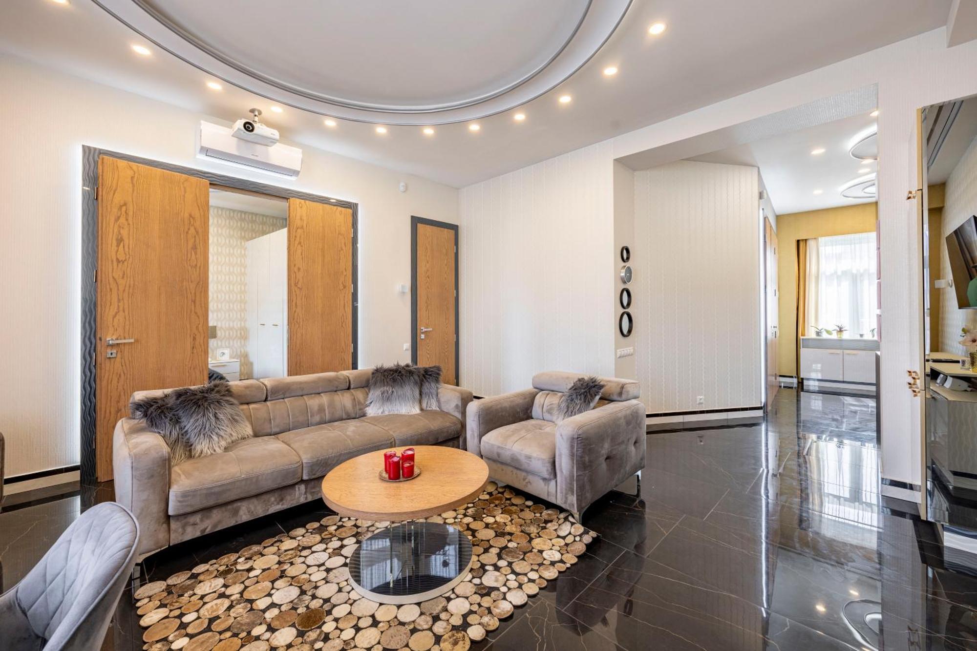 Luxury Royal Central Apartment By Prestige Homes Budapest Luaran gambar